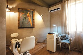 Clove Island Essence & SPA