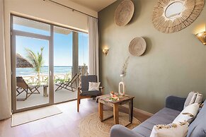 Clove Island Essence & SPA