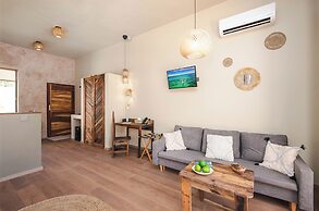 Clove Island Essence & SPA