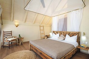 Clove Island Essence & SPA