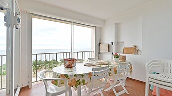 City-centered Comfort in Agde
