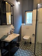 New Studio-style Holiday Apartment in the Historic old Town of Quedlin