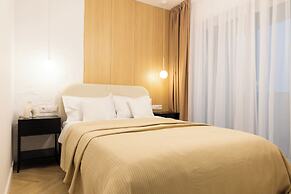 Royalton Suites