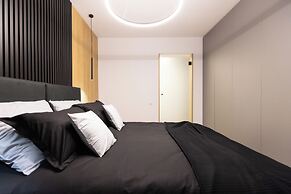 Royalton Suites