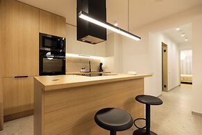 Royalton Suites