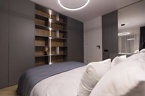Royalton Suites