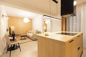 Royalton Suites