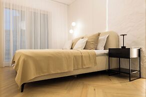 Royalton Suites