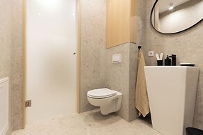Royalton Suites