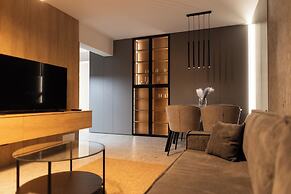 Royalton Suites