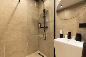Royalton Suites