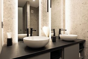 Royalton Suites