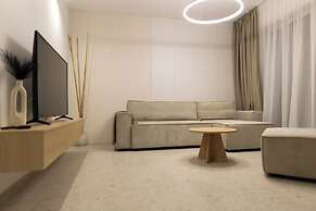 Royalton Suites