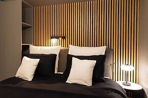 Royalton Suites