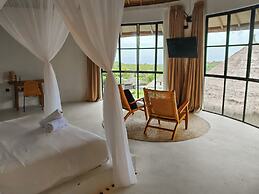 Hillstone Luxury Village