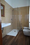 Savoia & Jolanda Apartments