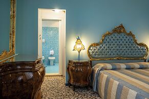 Savoia & Jolanda Apartments