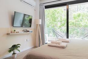 FLIPHAUS Azcuenaga 1800