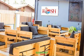Rosh Beach Resort