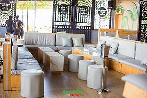 Rosh Beach Resort