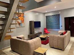 House 919 Suites And Apartments