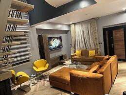 House 919 Suites And Apartments