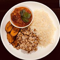 House 919 Suites And Apartments