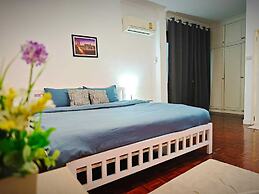 homey stay and cafe by hematoa