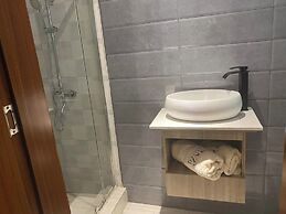 Souz Suites and Apartments