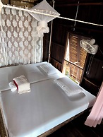 ST 63 Homestay & Tour Kampong Khleang