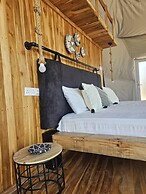 Cterra Saadani Luxury Tents