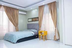 Blue Bell Suites and Apartments