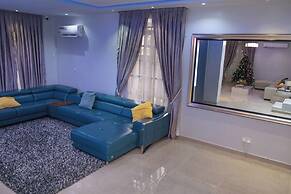 Blue Bell Suites and Apartments