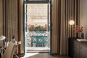 1926 La Galerie Boutique Art Suites