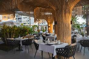 ApartHotel by Comfort Suites