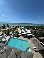 ApartHotel by Comfort Suites