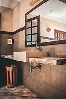 Paradise Suit Sal Premium