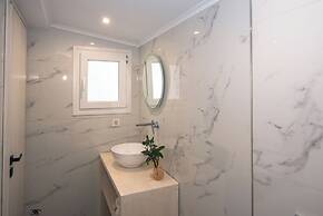 Gigi Star Luxury ApartVilla with Pool, Sea View