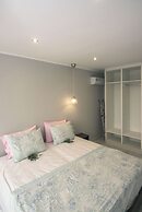 Gigi Star Luxury ApartVilla with Pool, Sea View