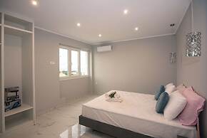 Gigi Star Luxury ApartVilla with Pool, Sea View