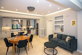 Gigi Star Luxury ApartVilla with Pool, Sea View