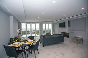 Gigi Star Luxury ApartVilla with Pool, Sea View