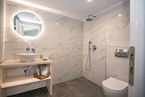 Gigi Star Luxury ApartVilla with Pool, Sea View