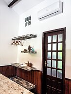 Room in Lodge - Charming Suit Room 5