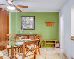 Deluxe Suites at Villas Tropical