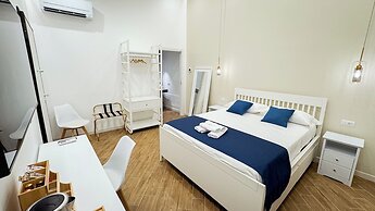 Giandra Rooms and Garden