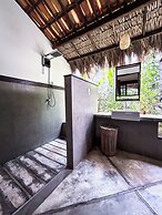 Room-luxurious Lodge Room 2