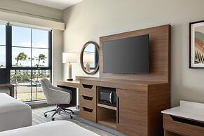 Hampton Inn & Suites Maui North Shore