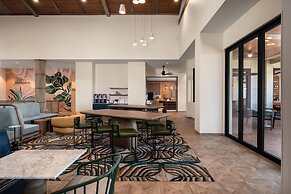 Hampton Inn & Suites Maui North Shore