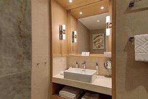 Hotel Preko Ugljan Island, Curio Collection By Hilton